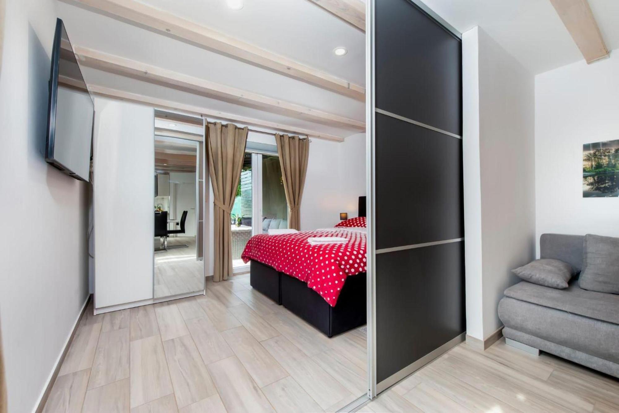 Renata Mare Holliday House Holiday home Rovinj